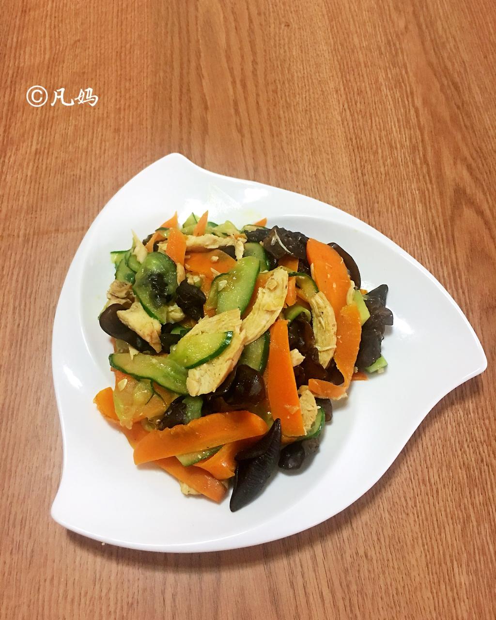 木须胡萝卜黄瓜木耳