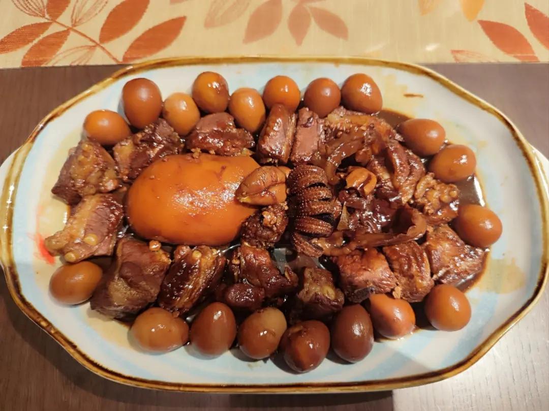 本帮菜硬菜墨鱼大烤（墨鱼烧肉烧蛋）