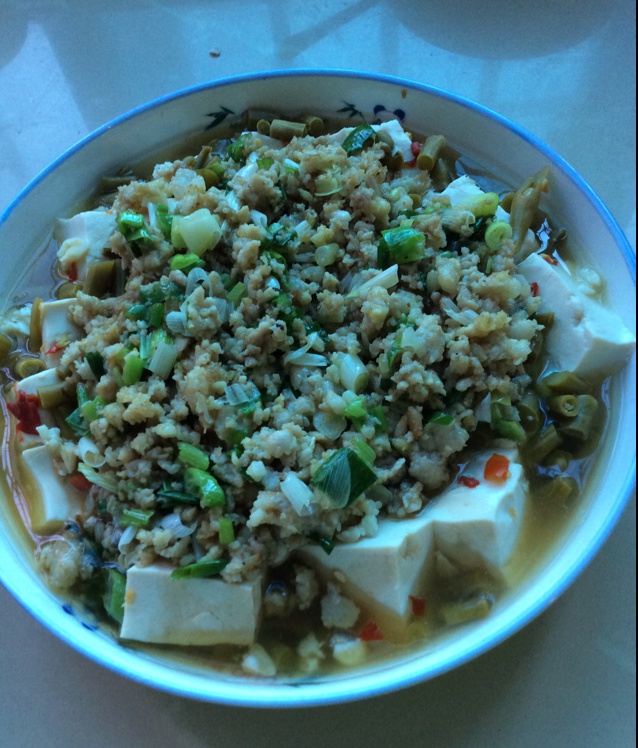 榨菜肉末蒸豆腐