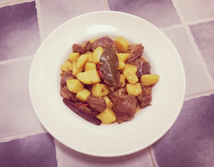 红焖土豆牛肉