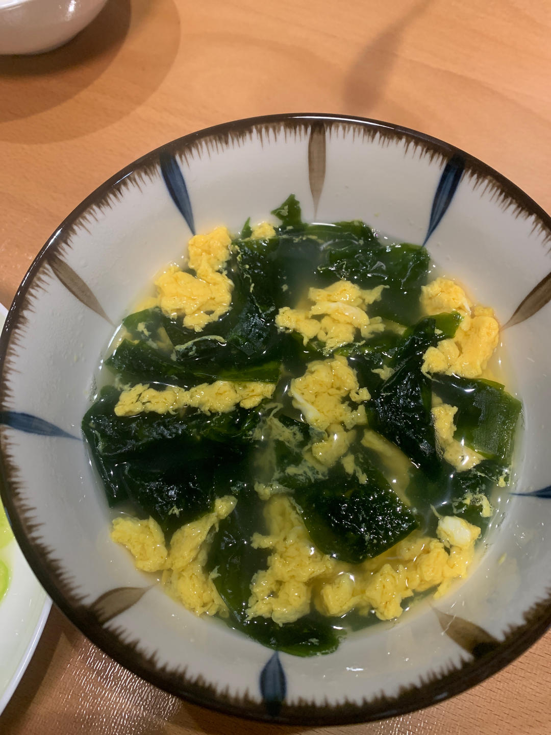 裙带菜蛋花汤