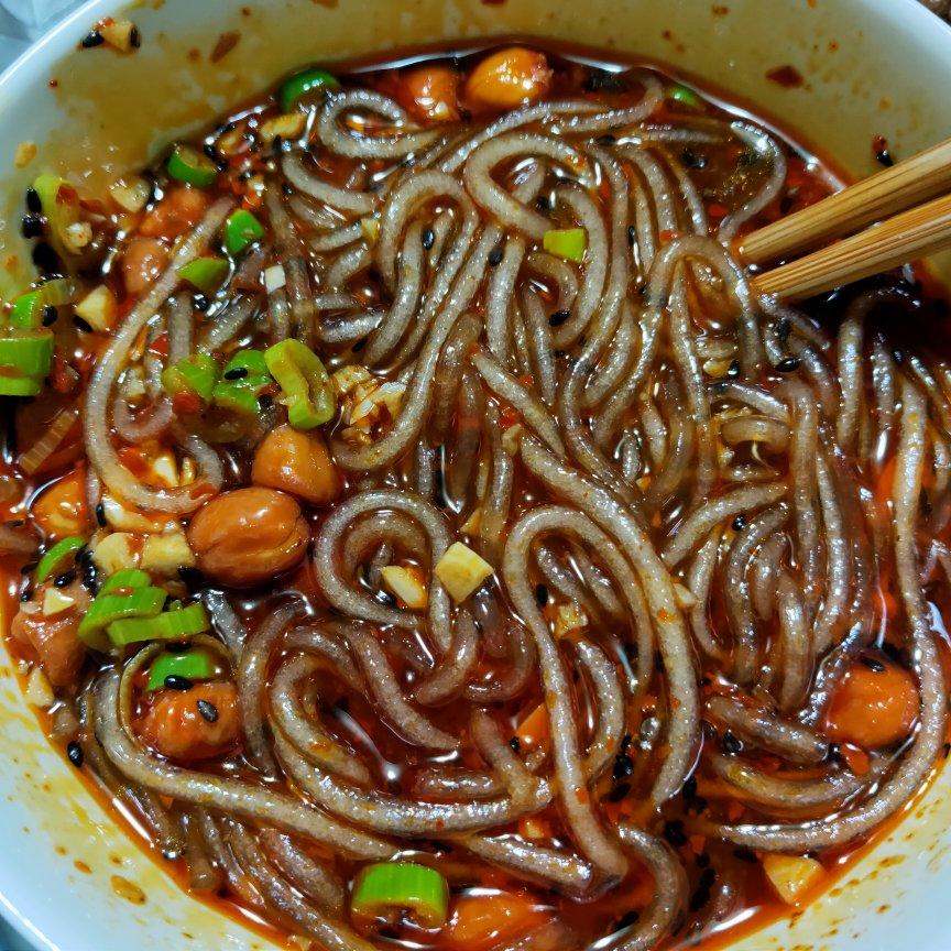 【家庭版酸辣粉图片】marco多萌啊_下厨房