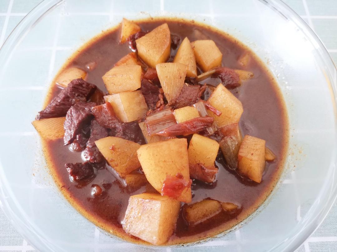 土豆炖牛肉