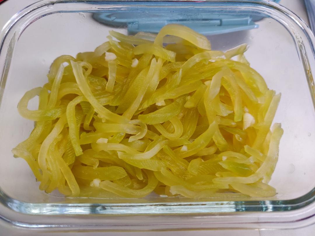 凉拌莴笋丝