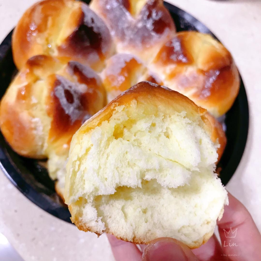 香甜黄油小面包