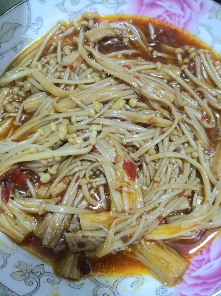 香辣水煮金针菇