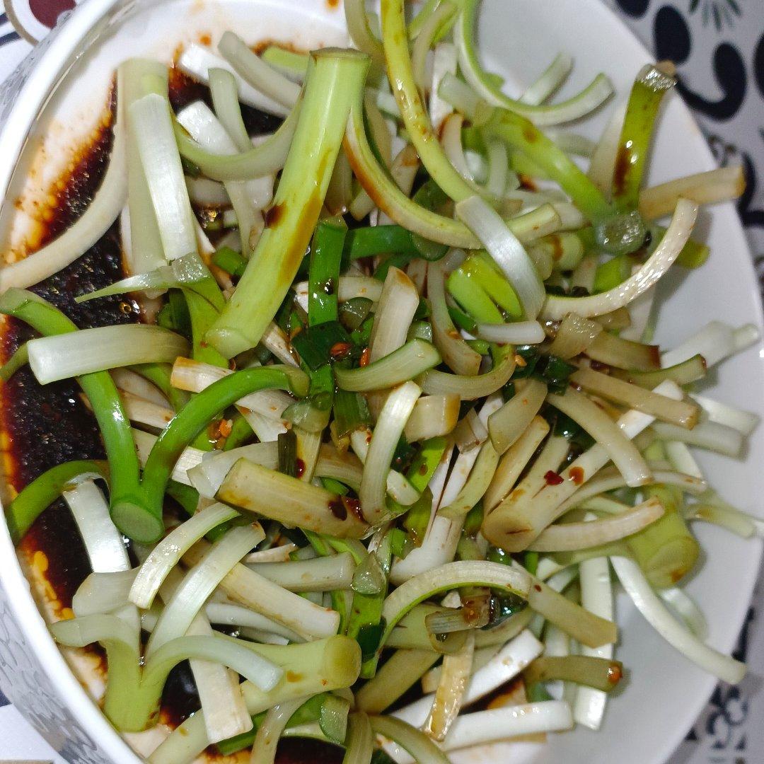 开花蒜苔炒肉