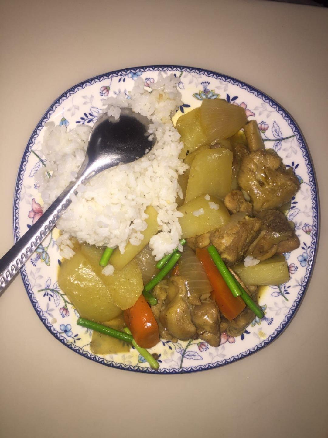 咖喱鸡肉饭