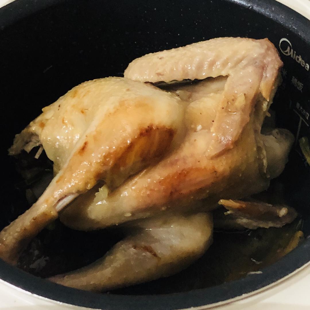 今晚吃只原汁原味盐焗鸡