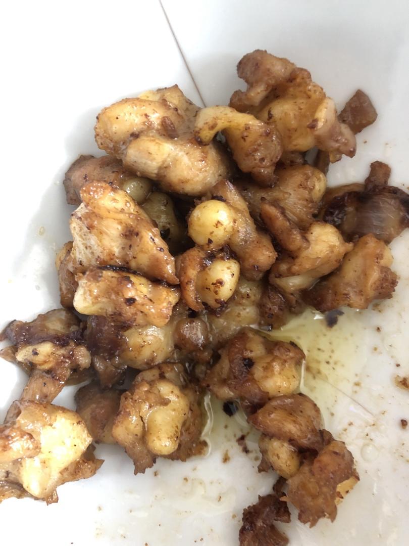 孜然爆炒掌中宝(鸡脆骨)