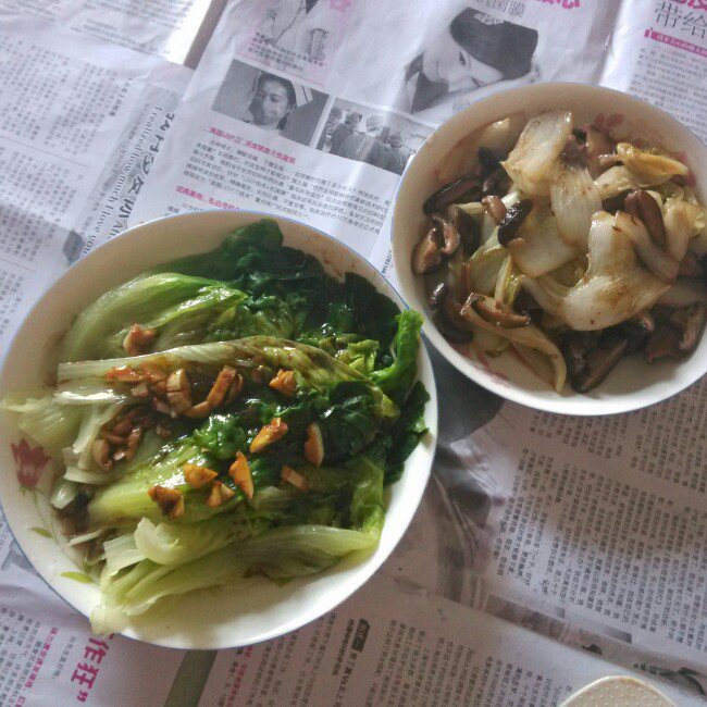 娃娃菜炒香菇
