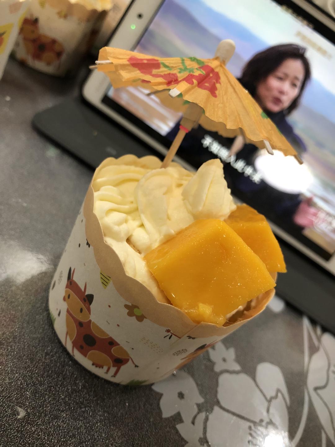 奶油纸杯蛋糕的做法