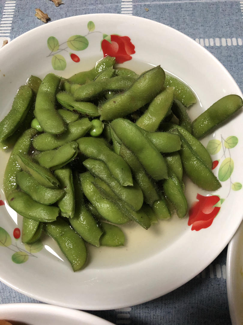 张姐-盐水毛豆（简单快捷下酒菜）