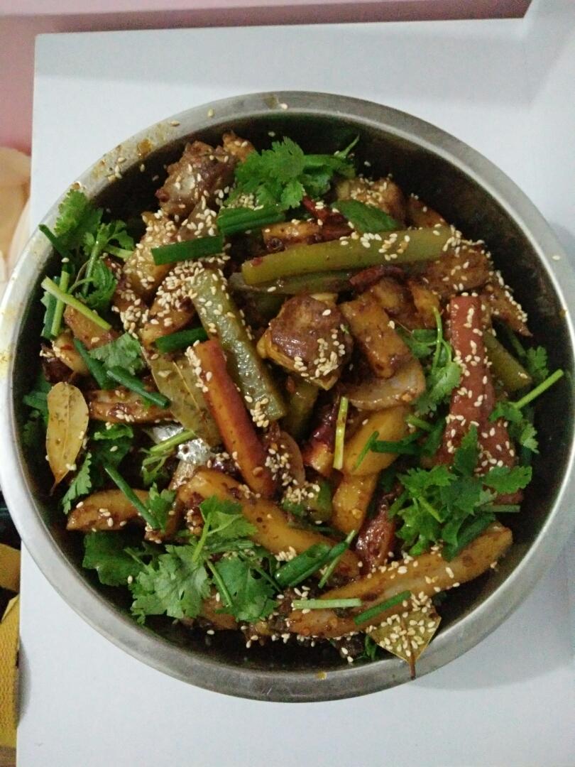 干锅排骨