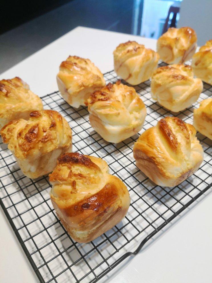 椰蓉小方块面包