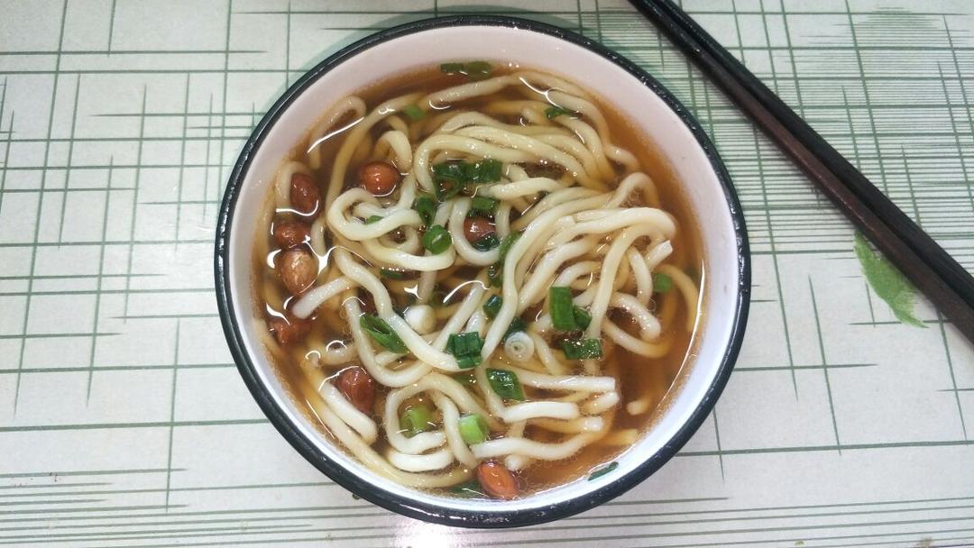 最美不过那碗阳春面