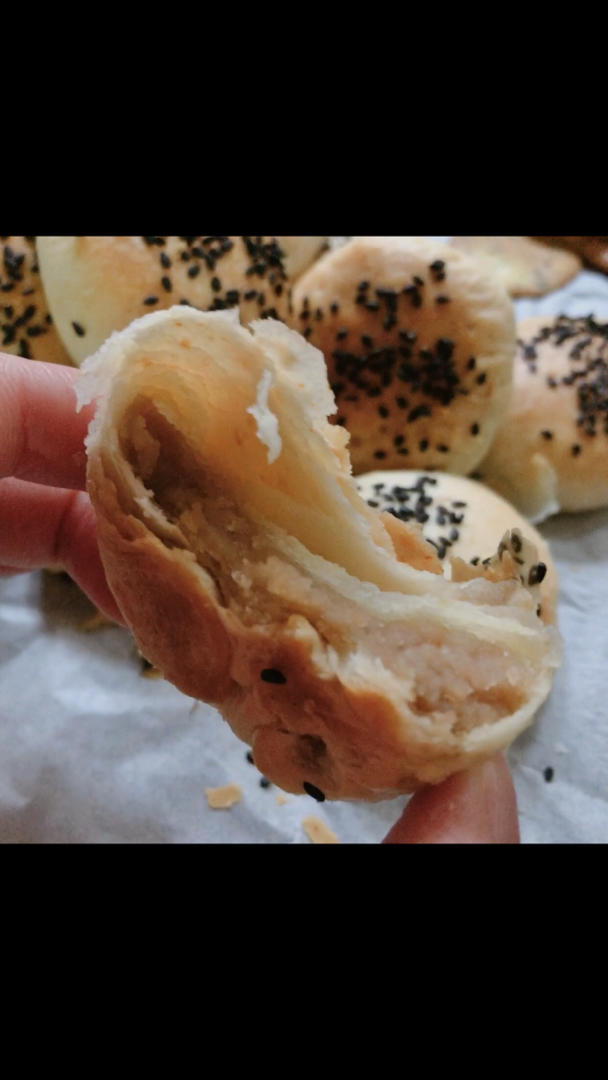 酥皮绿豆饼   酥得掉渣渣