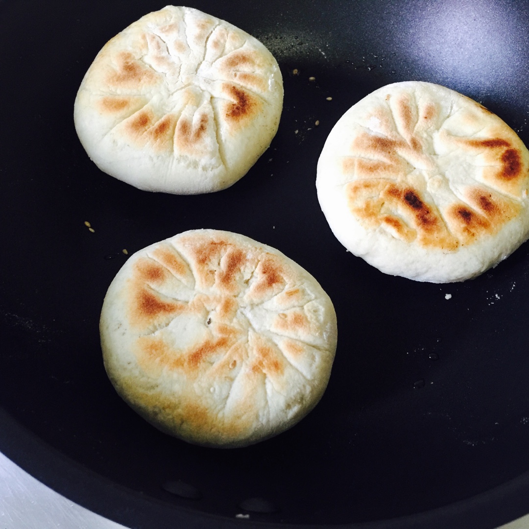 青椒茄子馅饼