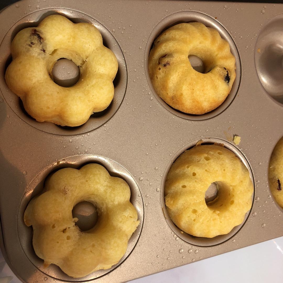 芝士奶酪马芬杯（外酥里嫩）~香浓芝士搭配美丽心情