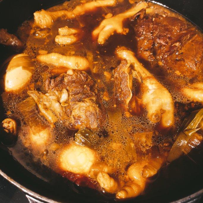 和绝味一个味儿的卤菜