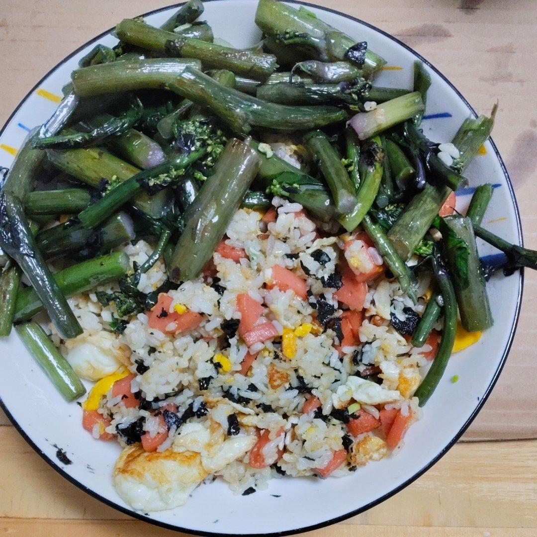 小朋友的晚餐‼️海苔炒饭，好吃到停不下来‼️