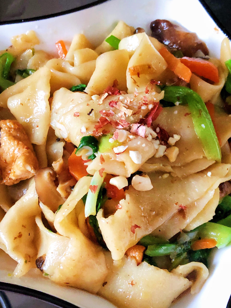 油泼扯面这样做最方便