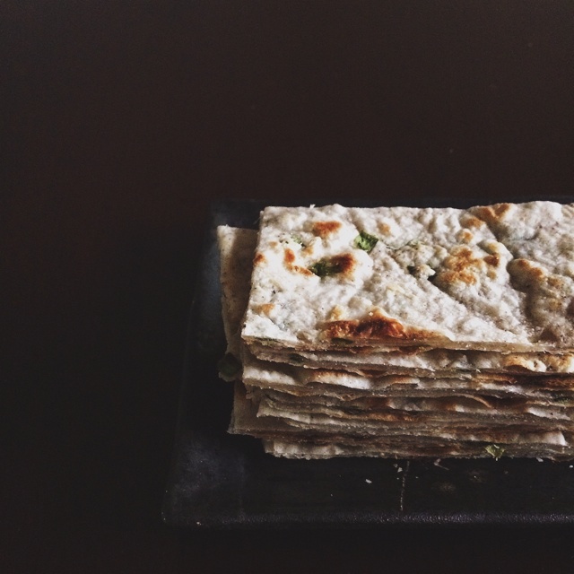 可能是最好吃系列--鸡蛋葱油饼