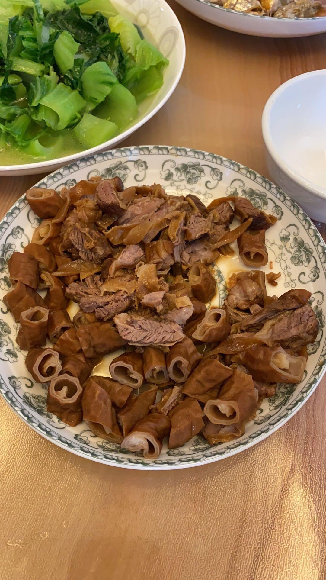 卤小肠罗汉肉
