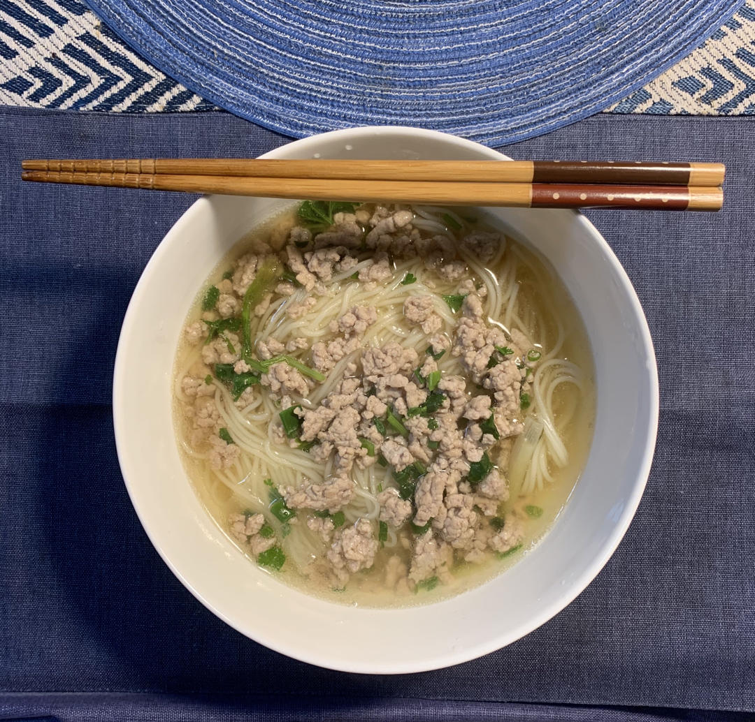清汤寡水葱花肉末面-Comfort Noodle