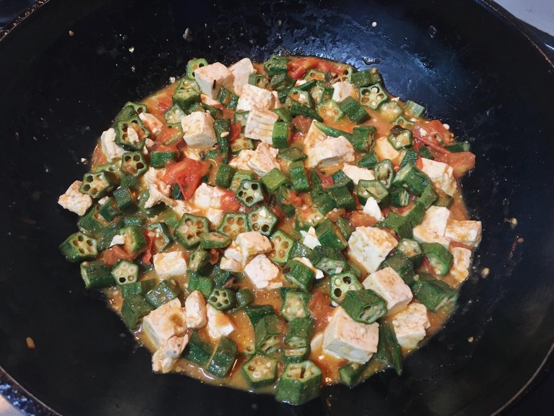 【健康三餐】味噌秋葵炒豆腐