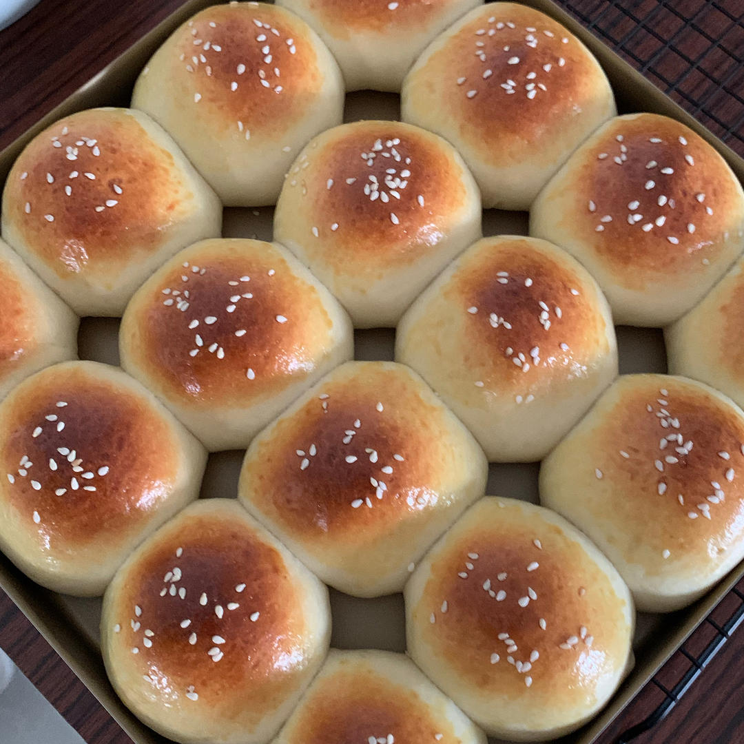 鲜奶油小餐包（一次发酵）