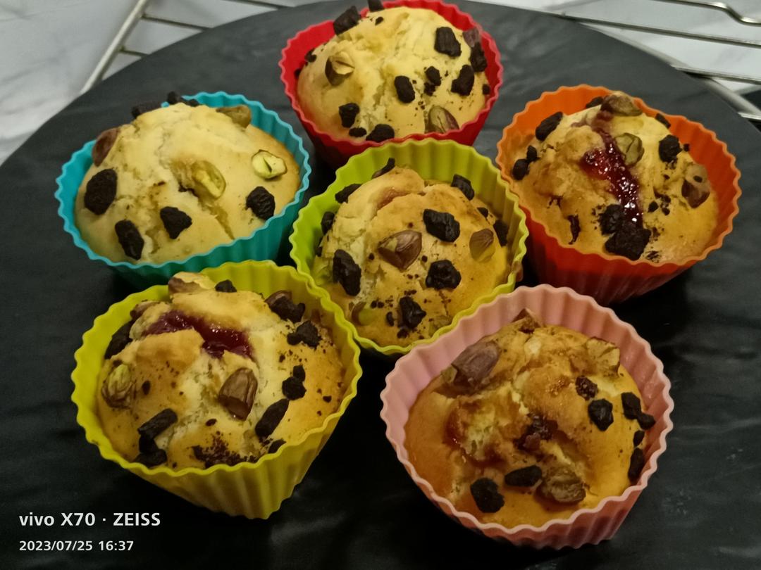 不用打发的果酱夹心麦芬蛋糕