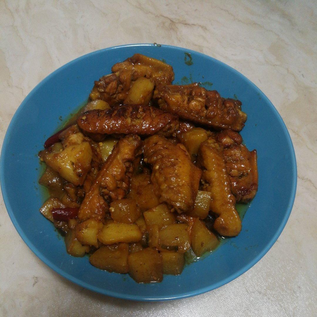 鸡翅中炖土豆