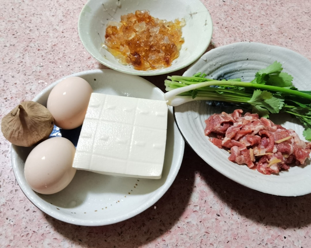 怪味豆腐蛋羹的做法 步骤1