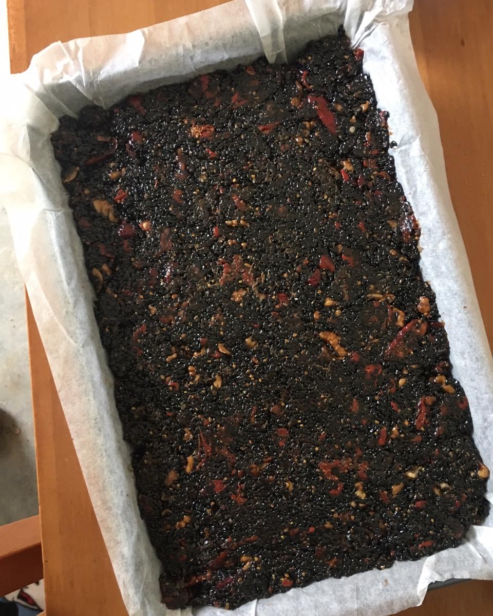 阿胶糕固元膏