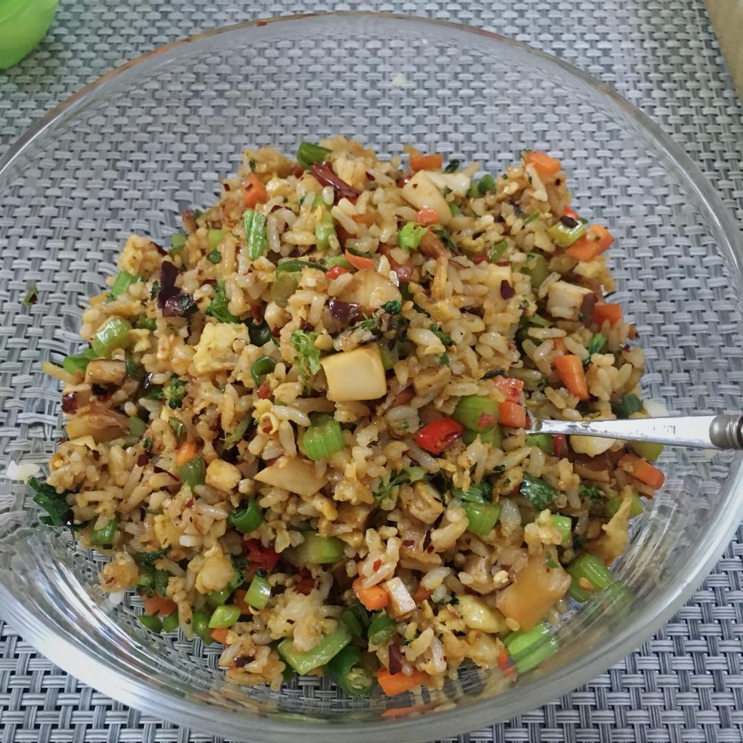 有什么炒什么炒饭