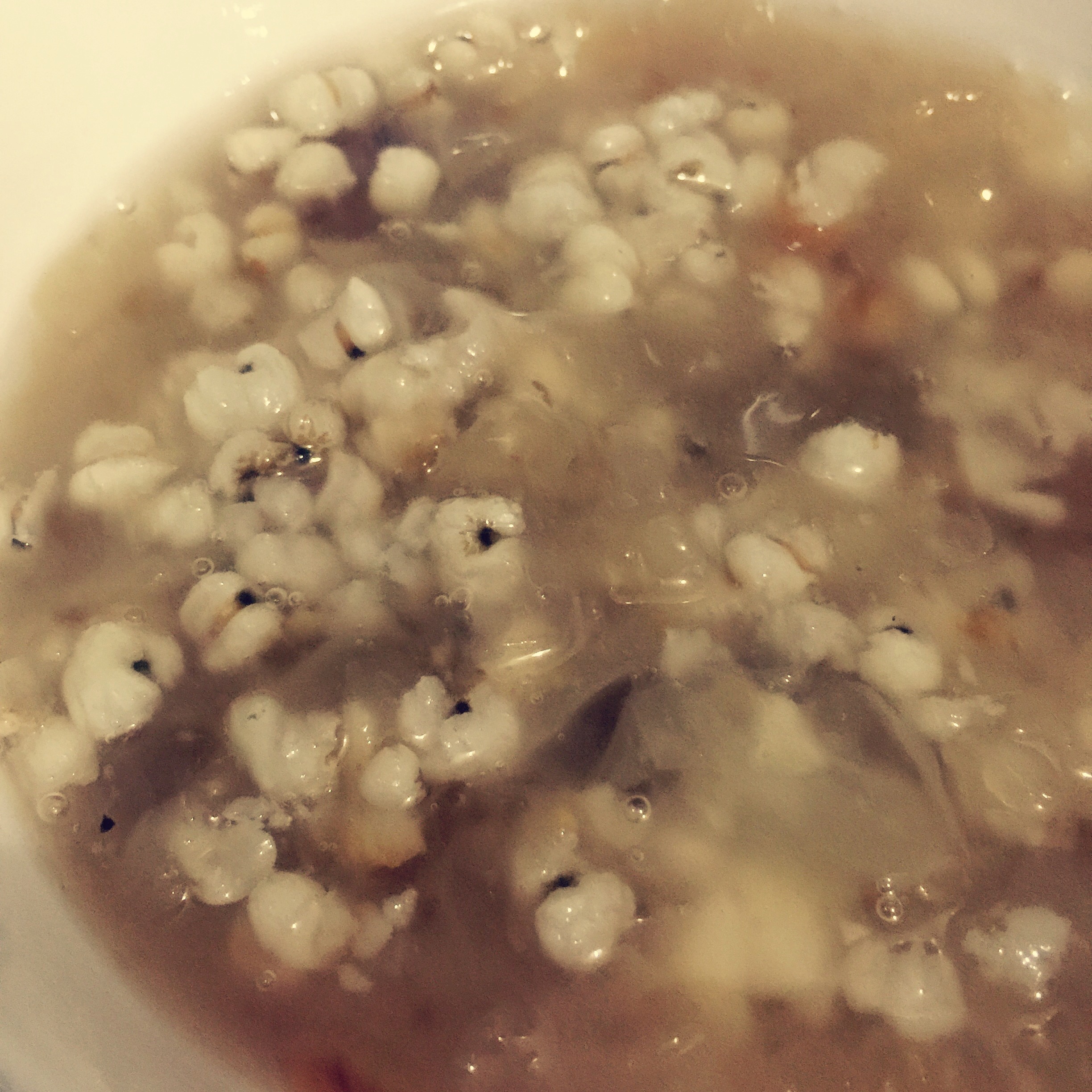 红枣薏米银耳羹