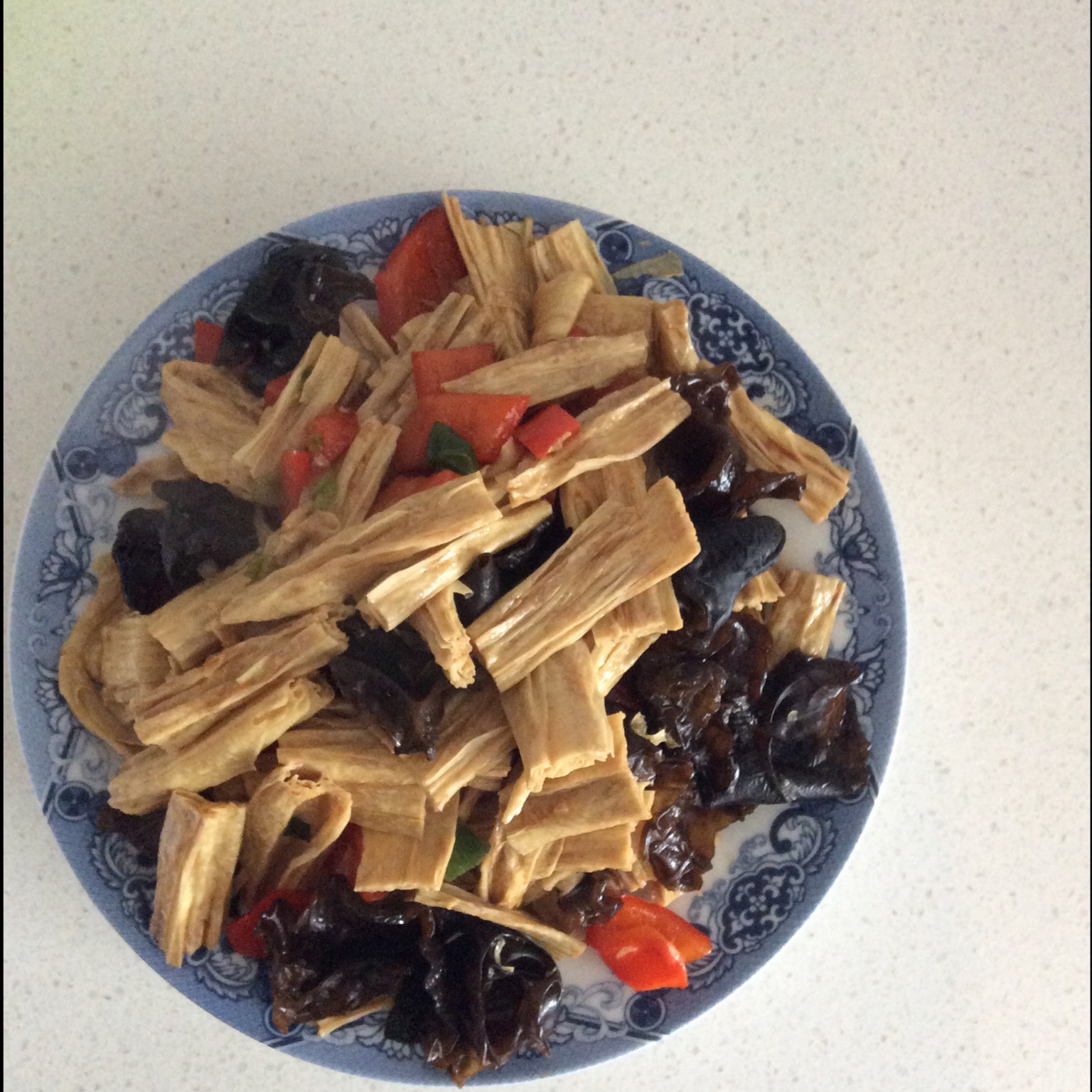 黑木耳炒腐竹