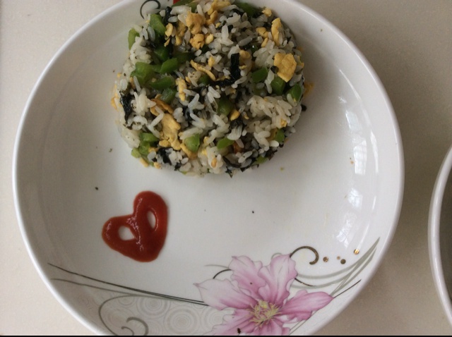 低卡瘦身紫菜蛋炒饭