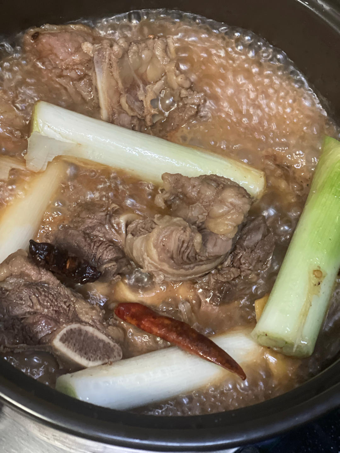 香喷喷炖牛排骨