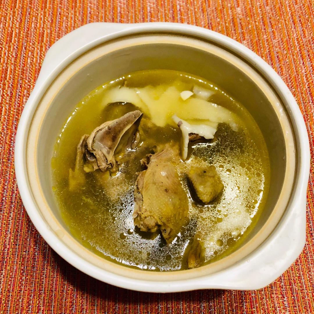 炖鸽子汤