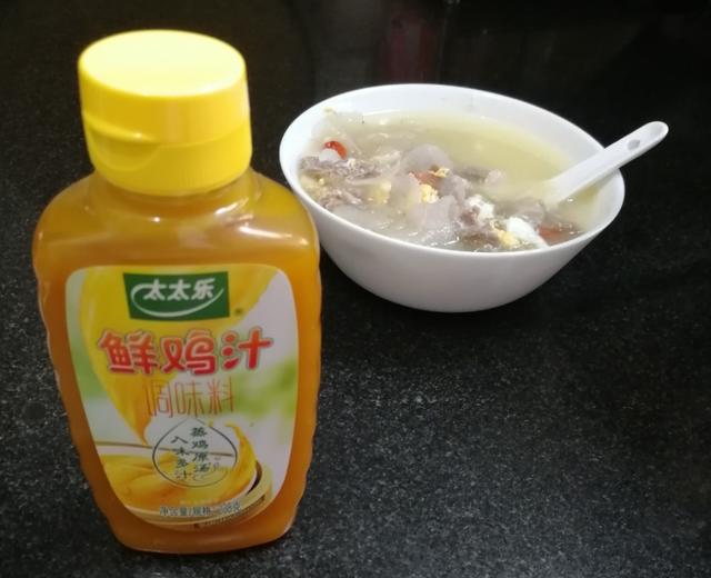 瘦肉汤+太太乐鲜鸡汁快手菜的做法