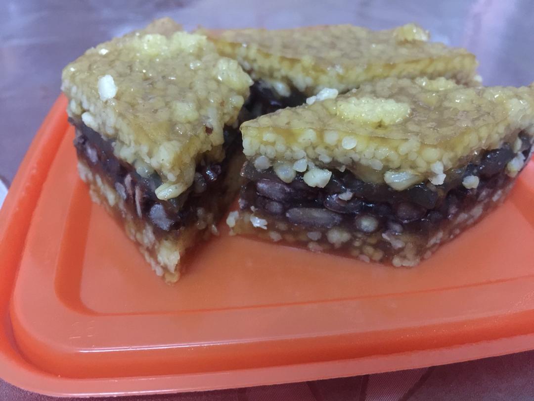 红豆小米杂粮糕