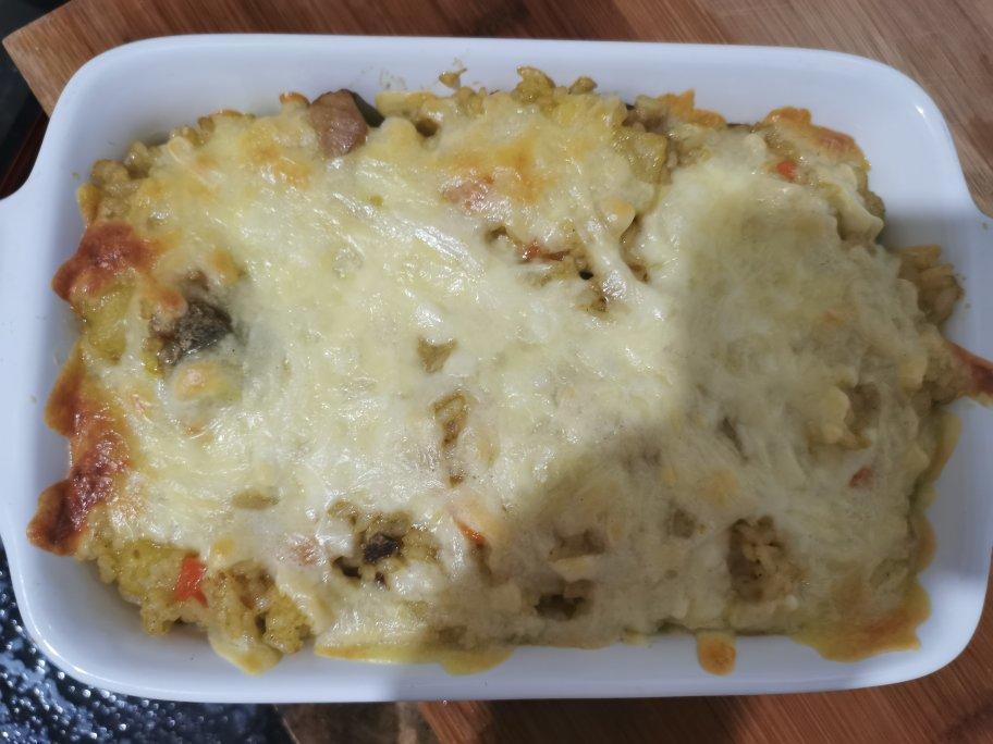 咖喱鸡肉芝士焗饭