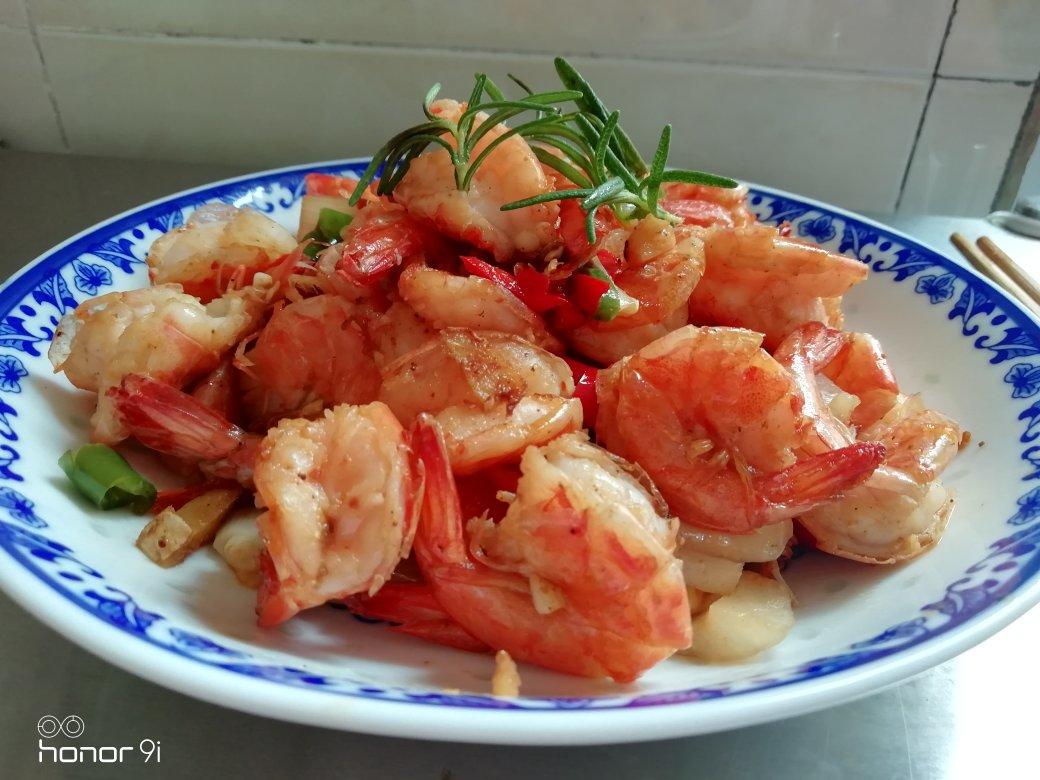 手把手教你五分钟快手油焖虾