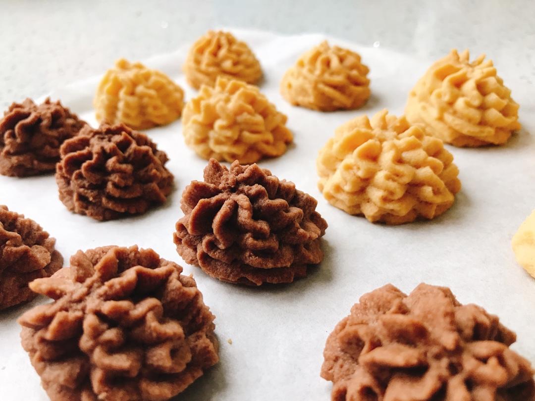 一抿即化酥到掉渣的珍妮曲奇云顶小花/烘焙视频饼干篇1