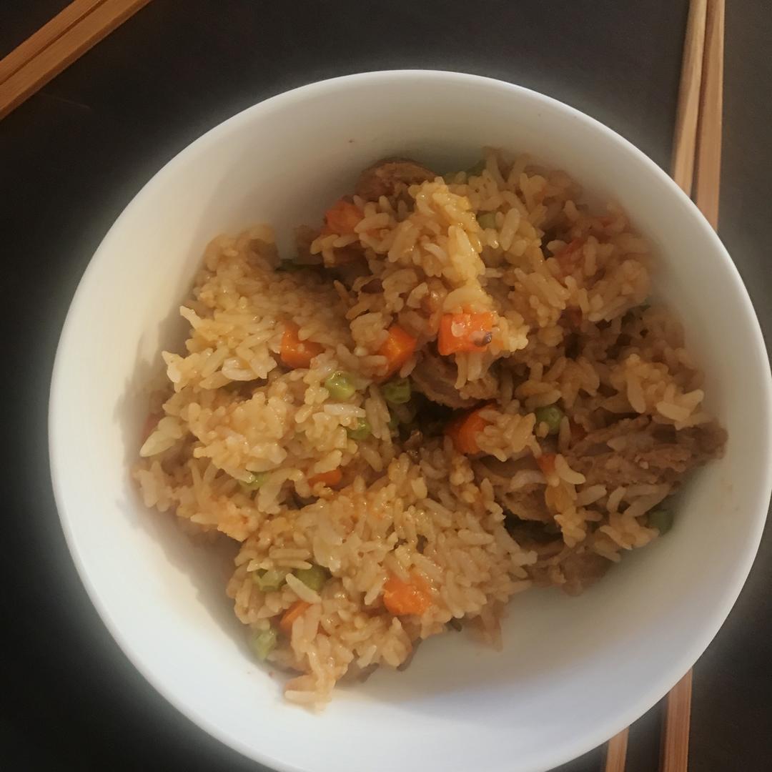 懒人必备～电饭煲腊肠焖饭