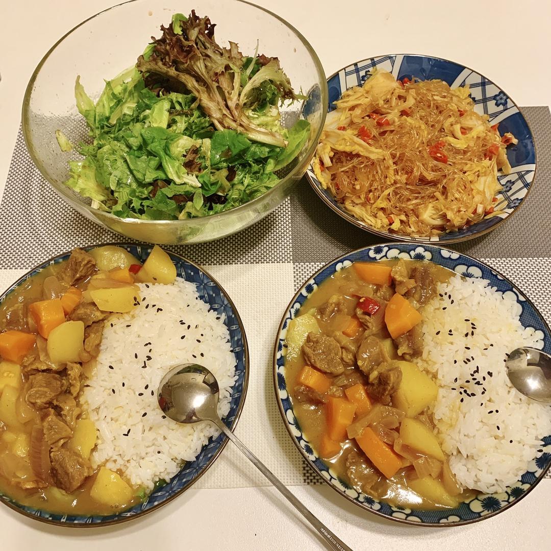Mr董的招牌咖喱牛肉饭