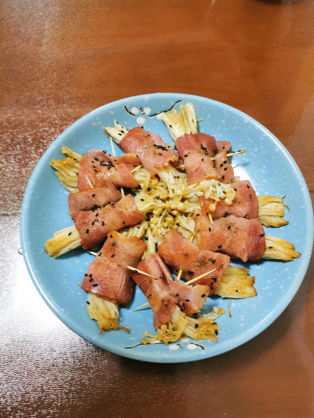 香煎培根金针菇卷