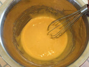芒果蛋糕卷的做法 步骤5